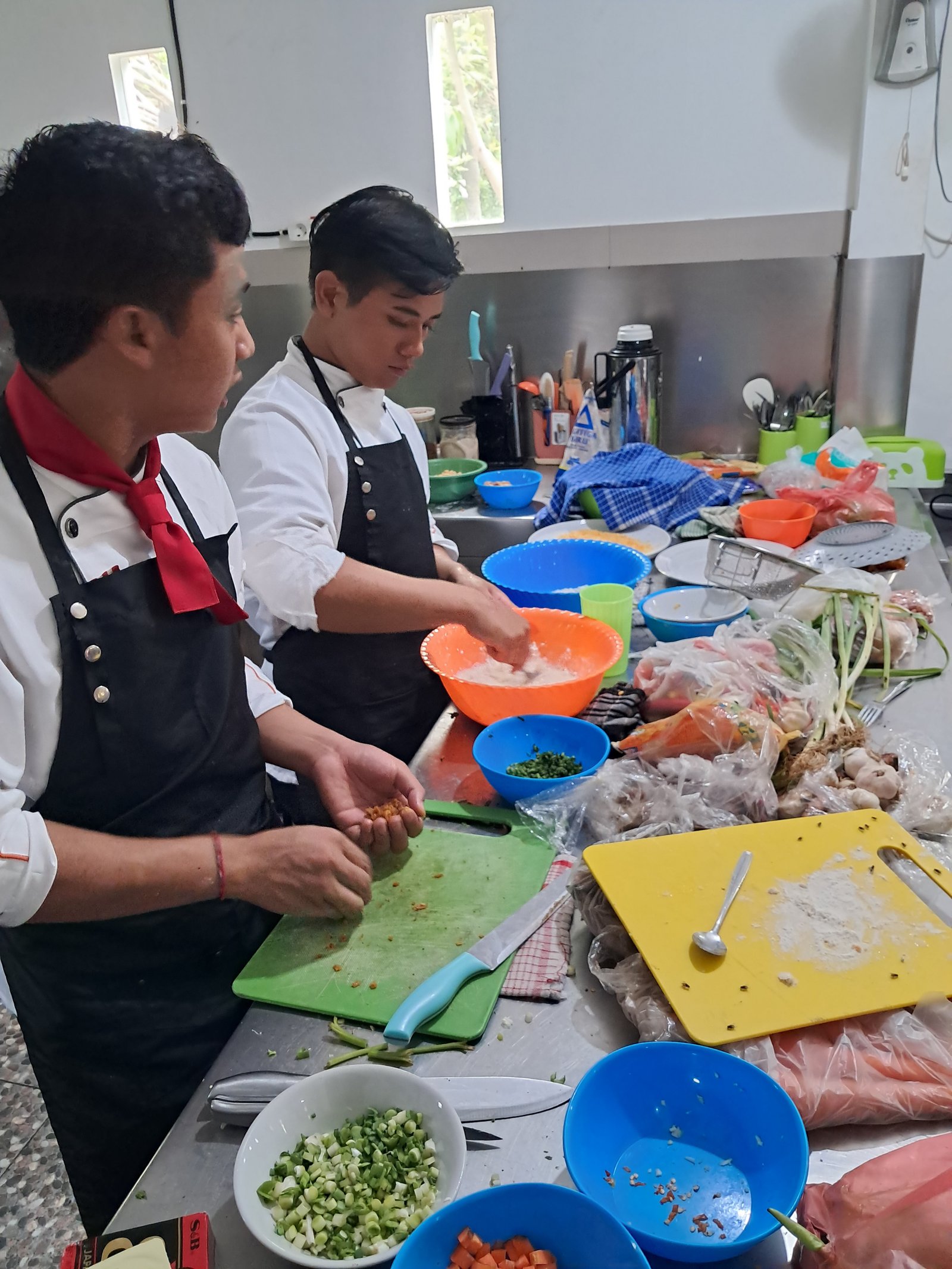 Kelas F&B Production BEST ACADEMY