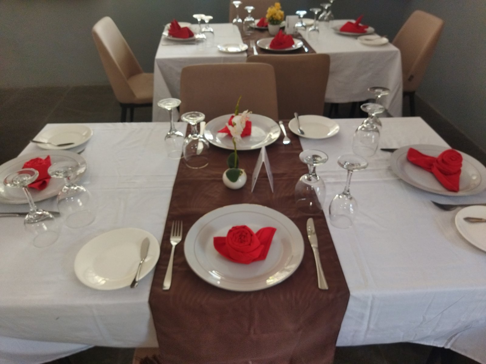F&B Service